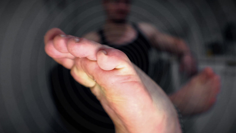 CashmasterAngel: Encadenado a los pies del maestro