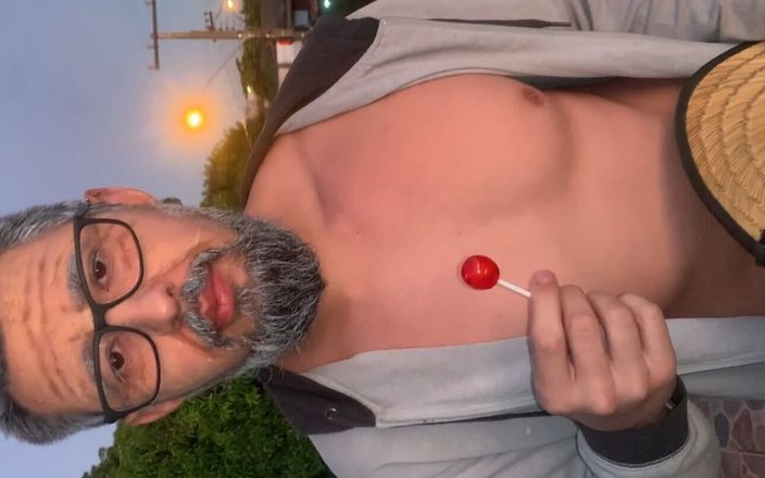 Lucas Neitan: Kakek nakal ngentot gadis muda paling hot di lingkungan ini