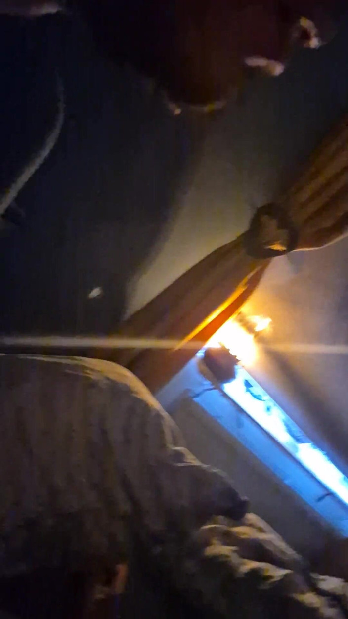 SwitchMixCouple: Éjaculation flasque dans la bouche - caméra portable maison