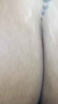 Hot Fuck Entitled to Footjob