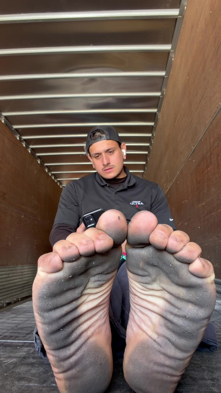 Footboy: Filthy soles