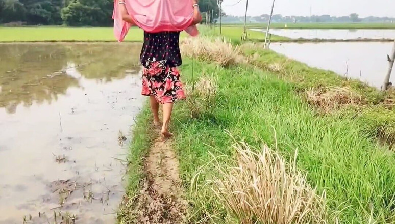 my house: Esposa do interior, não há ninguém na minha casa, então...