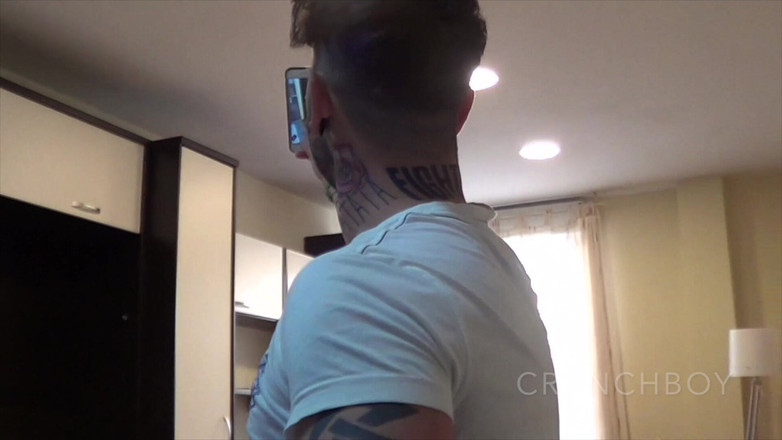 Amazing porn bareback private club: Futută cu dominare cu un băiat cu tatuaje