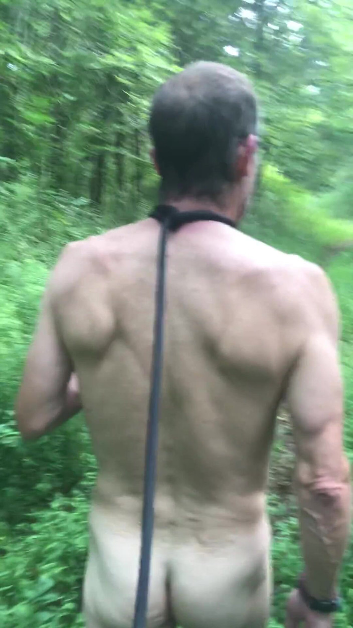 BiBttmBoi: Vodítko vede kolem Parkk Trail a téměř vás chytí