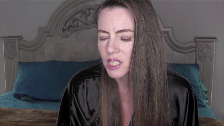 Nikki Nevada: 금기 계모와 배다른 아들 다음날 아침