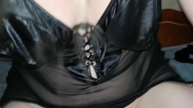Michael Ernandes: 흑인 나일론 란제리를 입은 긴 지뢰와 질싸 - Mari Latexa와 Simon Latexa의 찐 저녁 섹스