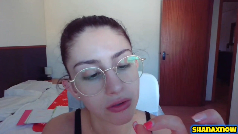 Shanaxnow: Fetish Nose Picking Boogers Push Nostrils Smell My Pussy