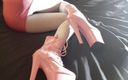 Laura on Heels: Laura XXX model sexy video with 8 inches pink plaform heels...