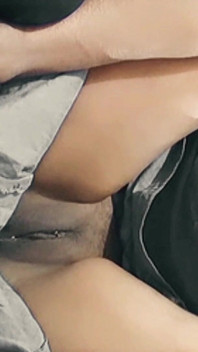 Indian Village House Wife Want to Fingring in Pussy