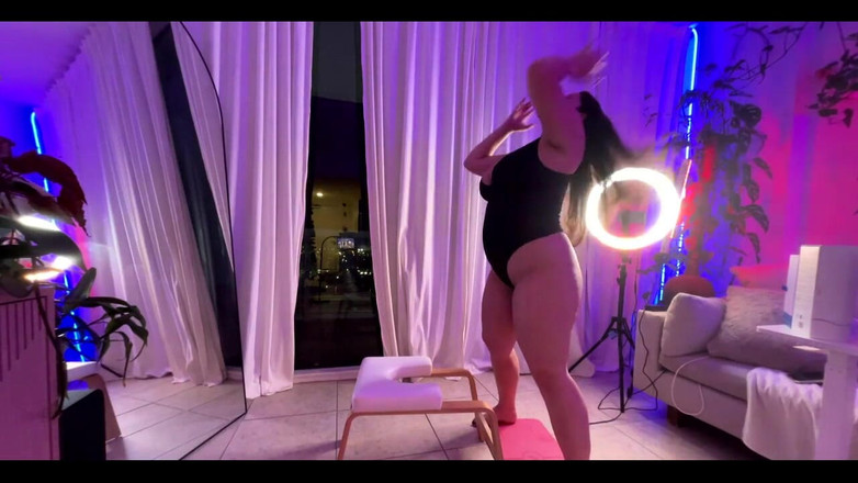 Dani Valentina: Proudem