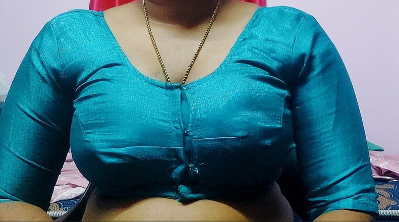 Desi Mohini: 我的妻子与她的继兄弟发生性关系