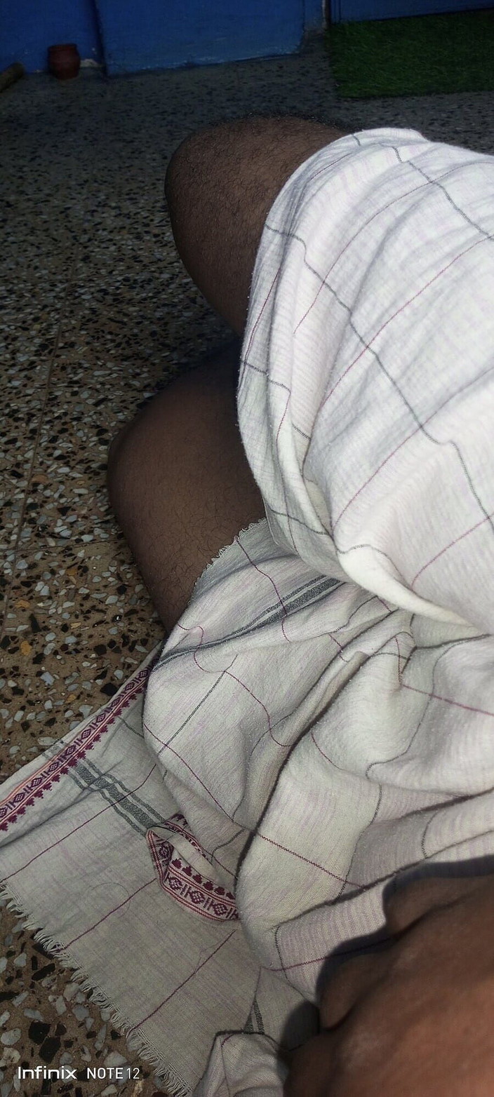 Sweet Indian cock: Bhabhi-muschi mit dildofick im büro