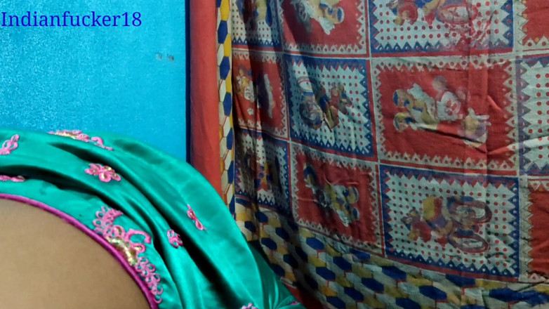 Indianfucker18: Desi Bhabhi čte kniha šuká svého učitele