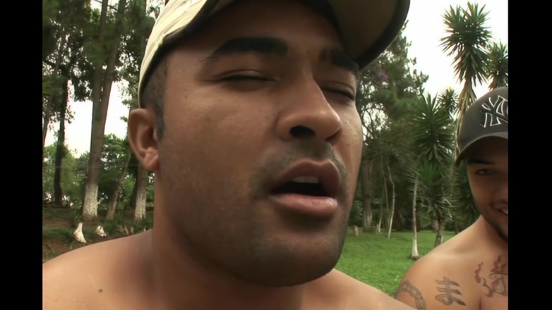 OLD Sinner: La Vecchia Donna Con Diversi Ragazzi