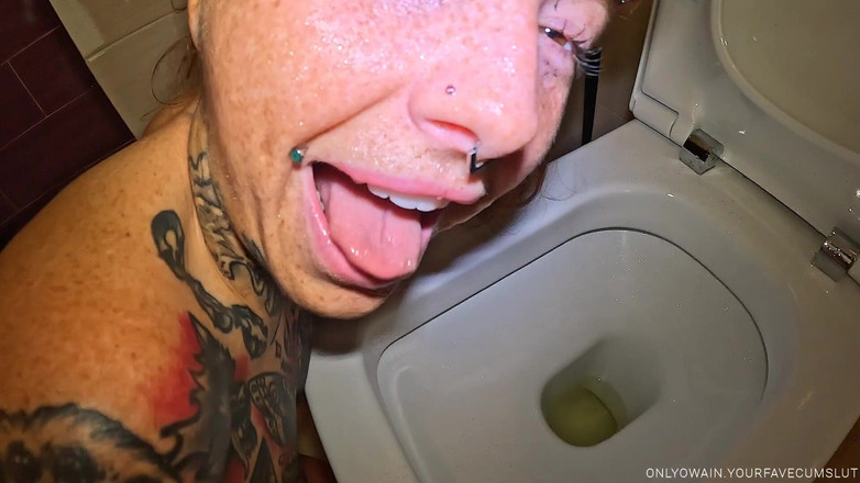 Yourfavecumslut: Si jalang lapar kencing dipergunakan