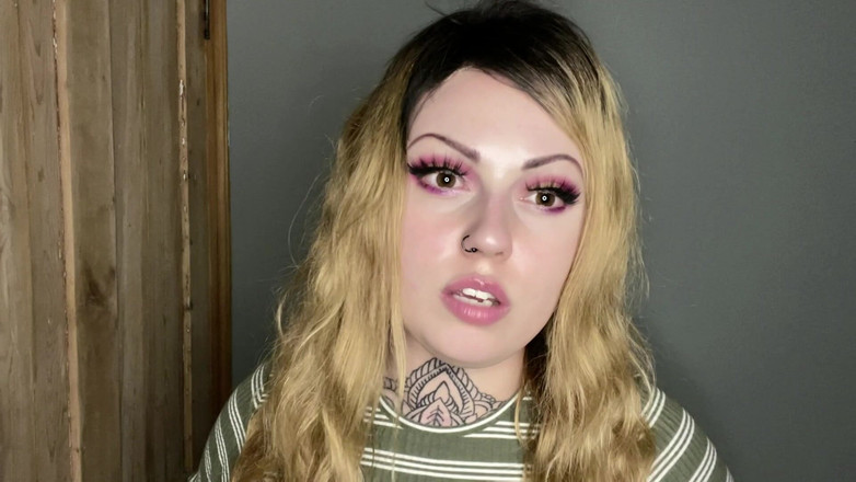 Miss Valentina: 굴욕적인 애널 교육