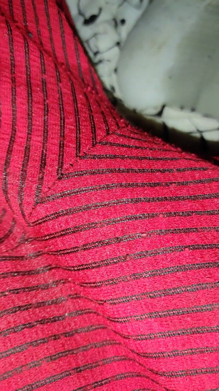 SmokedAlloy2: Dirtyjunkbro regarde ses chaussettes et ça le rend excité.