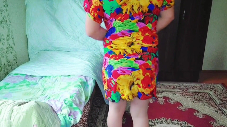 Kitty_Cross: 可爱的在很长的丝质抚摸头发