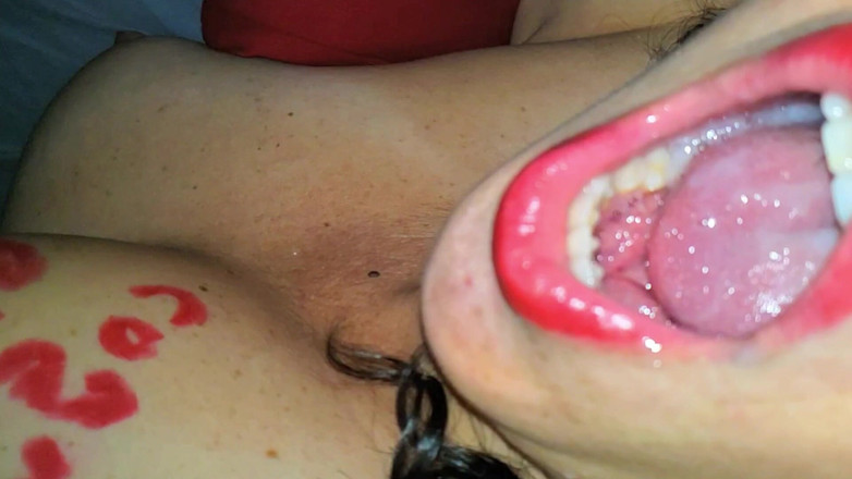 Minhaesposaparaoutro: Доїть член мого чоловіка і облизує всю сперму