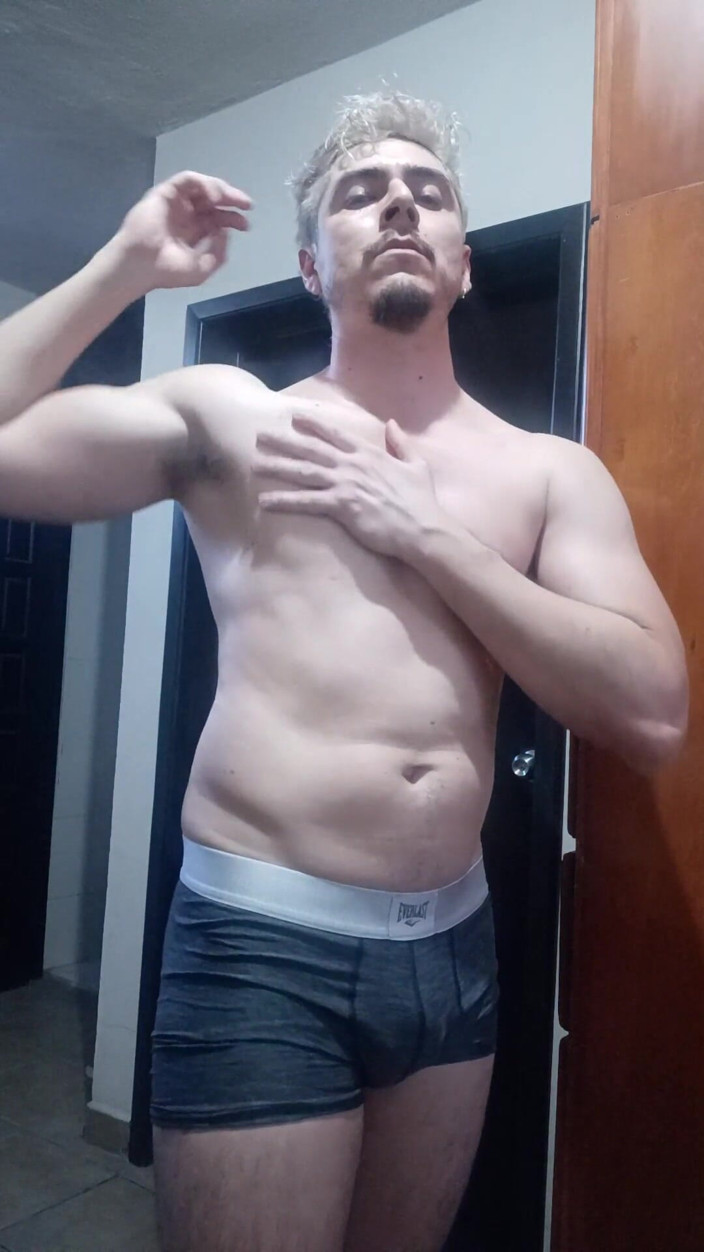 Tabasco Jake: Handsome Stud Flexing and Stripping