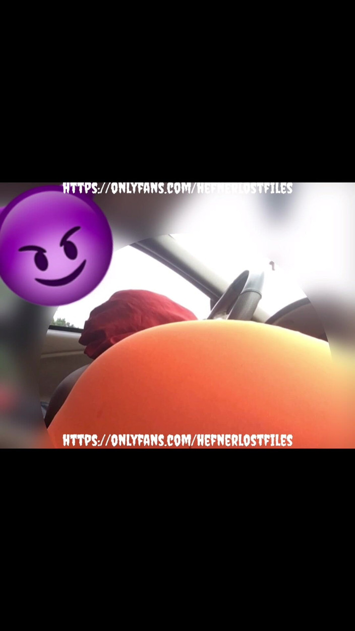 Jenko: 邦内在她继母家前