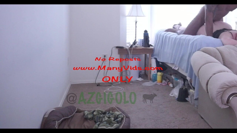 AZGIGOLO: Rubia esposa caliente llena- cornudo se une después