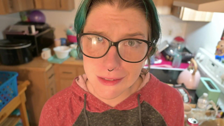 Missellie8: Lost Bet: Breaking Your Roommate