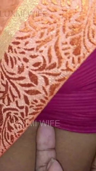 Kayınbiraderi seksi. Yenge evi temizliyor