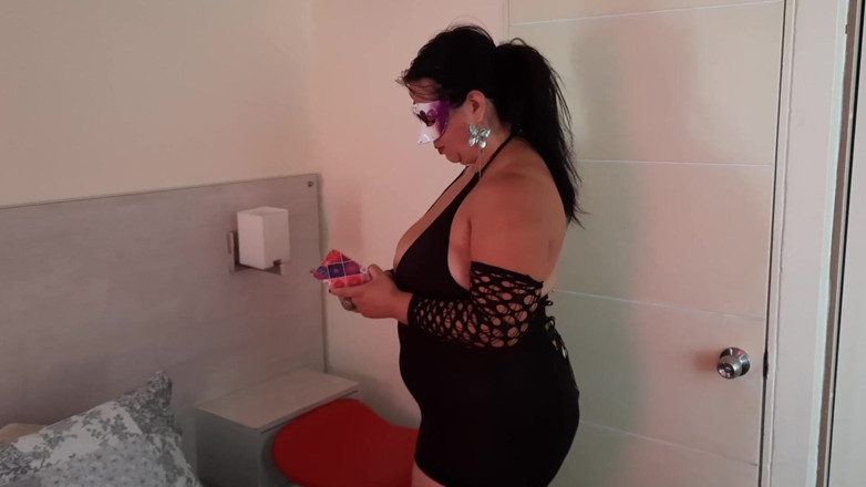 Riderqueen: Stepmom show for webcam