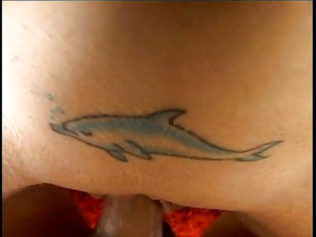 Anal seduction: Sevimli sıkı göt sikiliyor