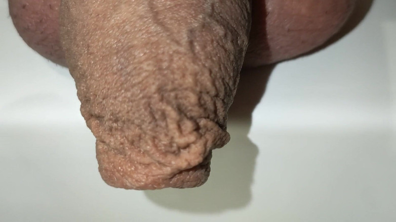 Idmir Sugary: चमड़ी का खेल - बिना खतना वाले लंड पर खींचना, घुमाना, निचोड़ना, चमड़ी में ऊँगली करना