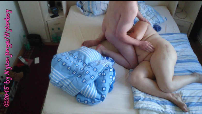 NylonjungeCarmen: Horny neighbor is pawed 1