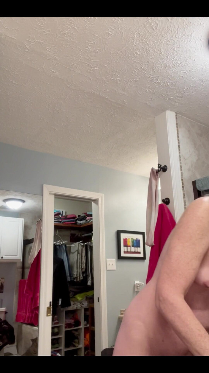 bethmckenna: 젖탱이의 화요일!