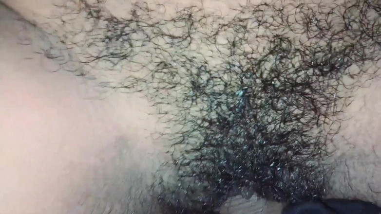 Trilokinath: Nechal jsem svou nevlastní matku ošukat mě v prádelně mého...