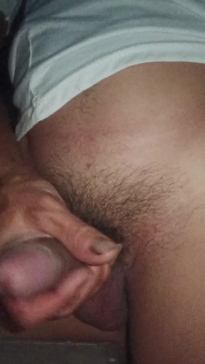 AdmHell: 큰 자지 자위에 좋은 추운 밤