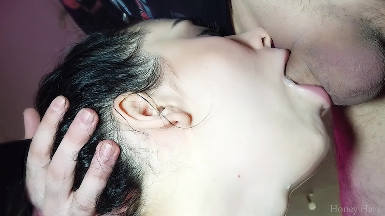 Honey Haze: 아름다운 이복 누이를 위한 사정. 여보 안개