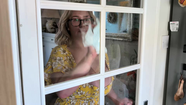 JessieHH: 妈咪做家务 免费 sfw