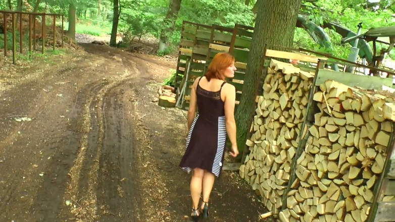 Mature Climax - 100% Mature Videos: Mature in high heels fucked outdoors