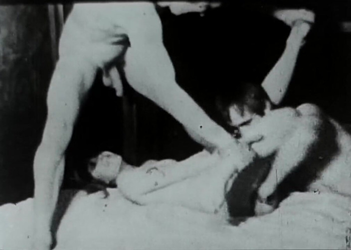 Close Encounter Vintage: Vintage porn retro erotic theatre - Triple affair