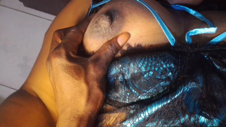 Honey hole: Deep Honey Pussy