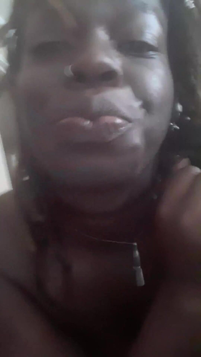 Herbalist666: Twerking můj zadek