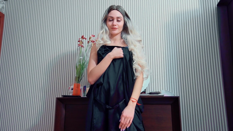 ReplayXXXLady: POV gorąca macocha zerżnęła swojego chyłego pasierba