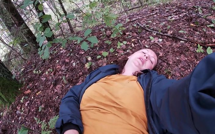 Hera Harding: Skog onani genom trosorna