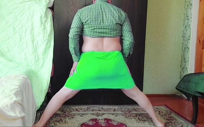 Kitty_Cross: Oğlan göğüsleri doğal kadın kılıklı travesti bayan oğlan beyaz tenli...