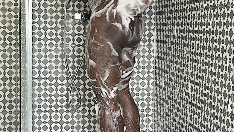 MrMagicDevil: Perché non iniziare il 2026 a fare la doccia con me?