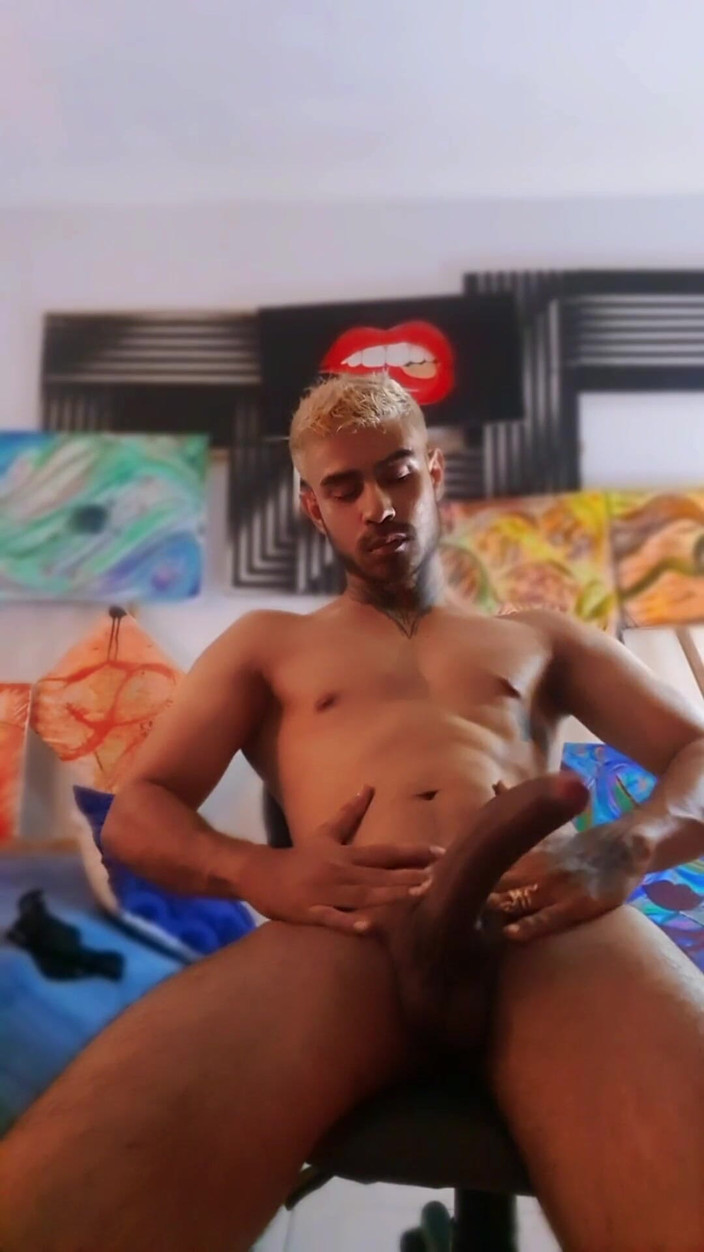 StephanosVerentt: Masz już dziś mleko, latynoski chłopiec wyraża mleko