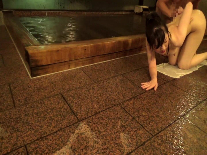 Vulture: Hot Spring Inn глубоко в центре никуда! Том 3