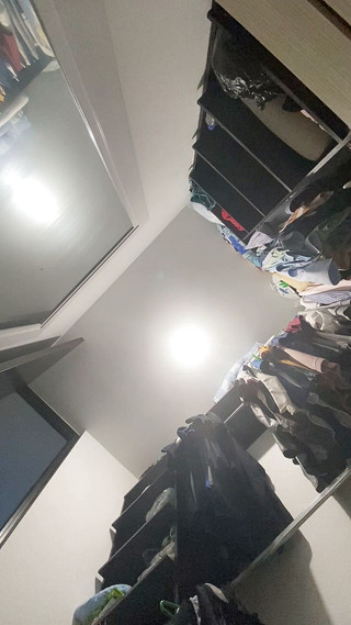 Tomas Styl: Saya Meninggalkan Telefon Bimbit Merakam Untuk Melihat Abang Tiri Saya...