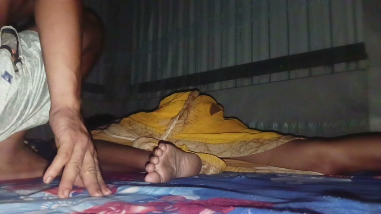 Tip_top_mall: Indian Teen Sali Fucked by Her Jija a Day Before...