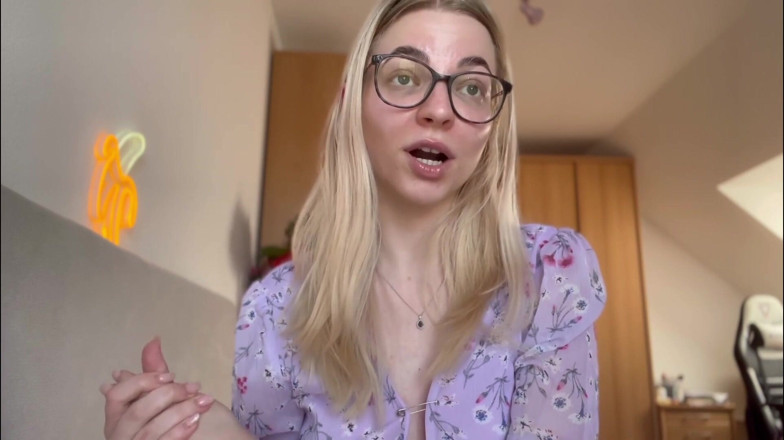 Goddess_Bella_Rae: Serving Women Is an Alpha Move